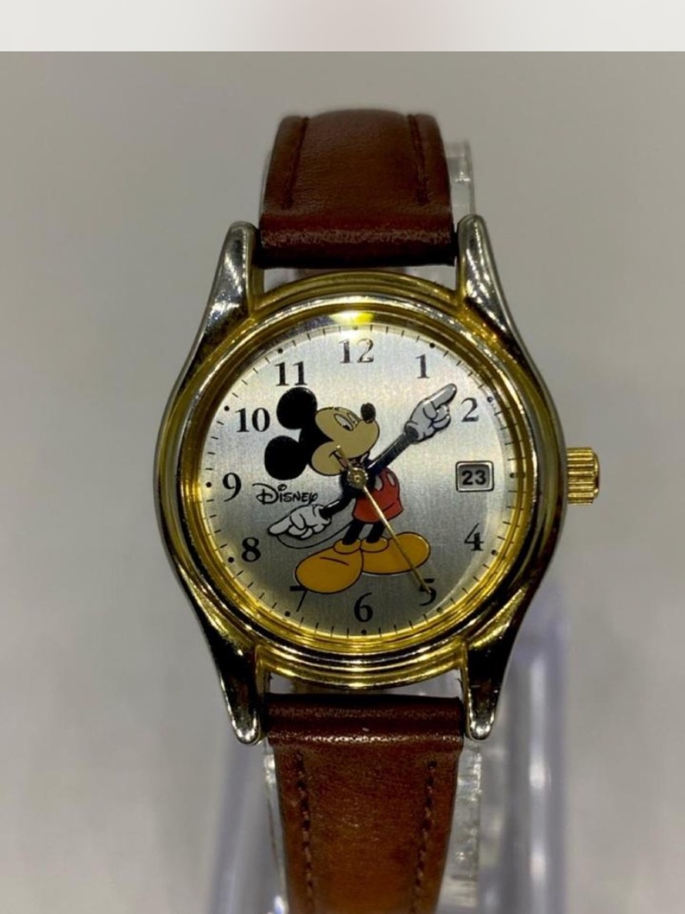 *** Disney  ^^^ Ladies Mickey Mouse Gold-Tone Watch / Tan  Leather Strap ***